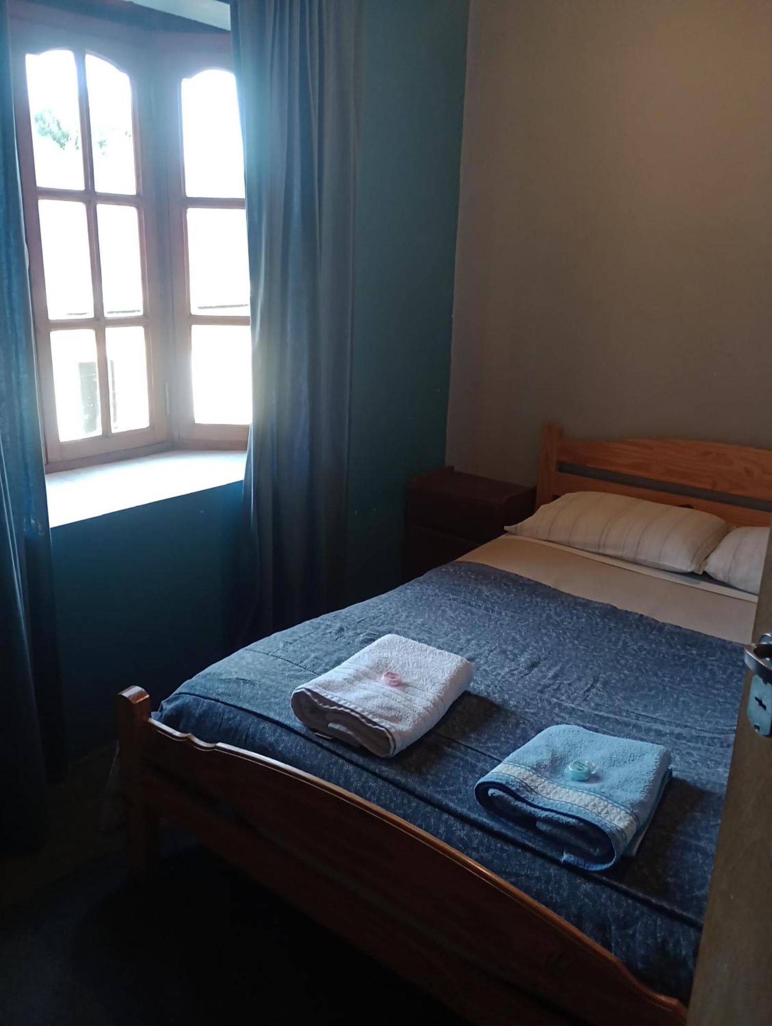 Auberge de jeunesse La Casa De Emma à Esquel Extérieur photo